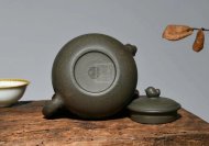 《鳥語花香》宜興紫砂壺高級工藝美術師手工蟹殼青段泥泡茶壺茶具